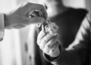 La legge salva suicidi: come proteggere la prima casa